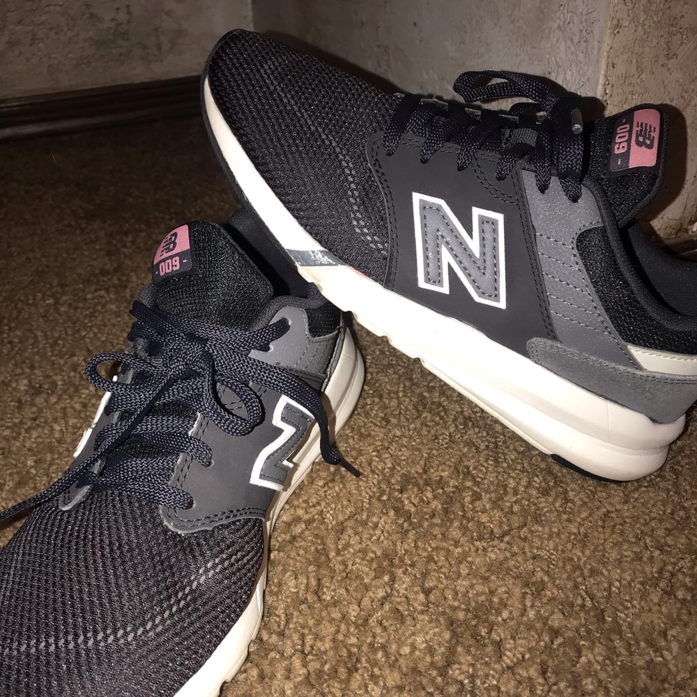 New Balance Sneakers
